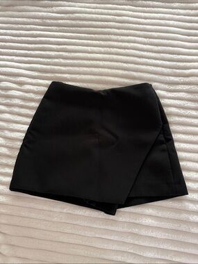 Zara Black Wrap Mini Skort